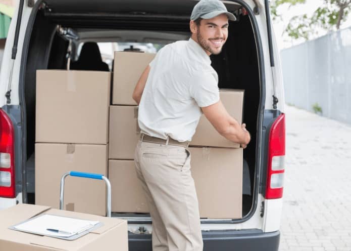 so-stapeln-sie-ihre-moebel-im-transporter