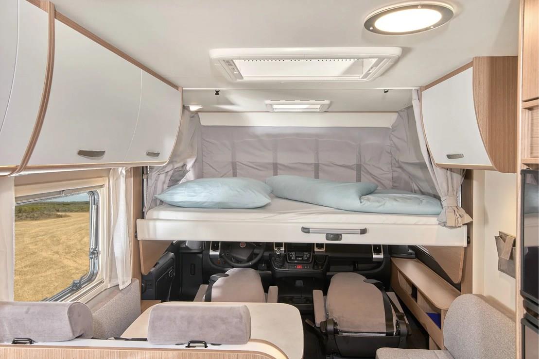 Wohnmobil mit 4 Schlafplätzen Innenansicht 2